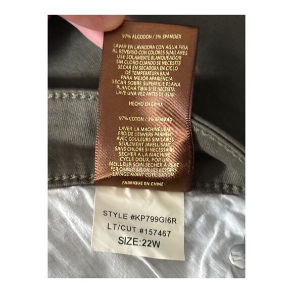 Kut from the Kloth jeans Katy boyfriend denim dark green size 22W - Picture 6 of 7